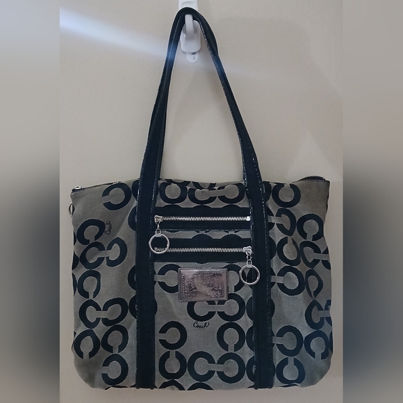 Coach Poppy Shoulder Bag - Picture 1 of 8